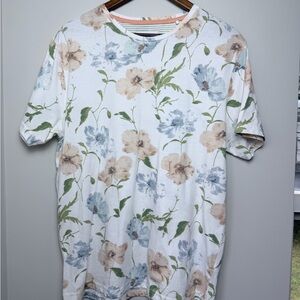 Denim & Flower White Floral Short Sleeve Tee